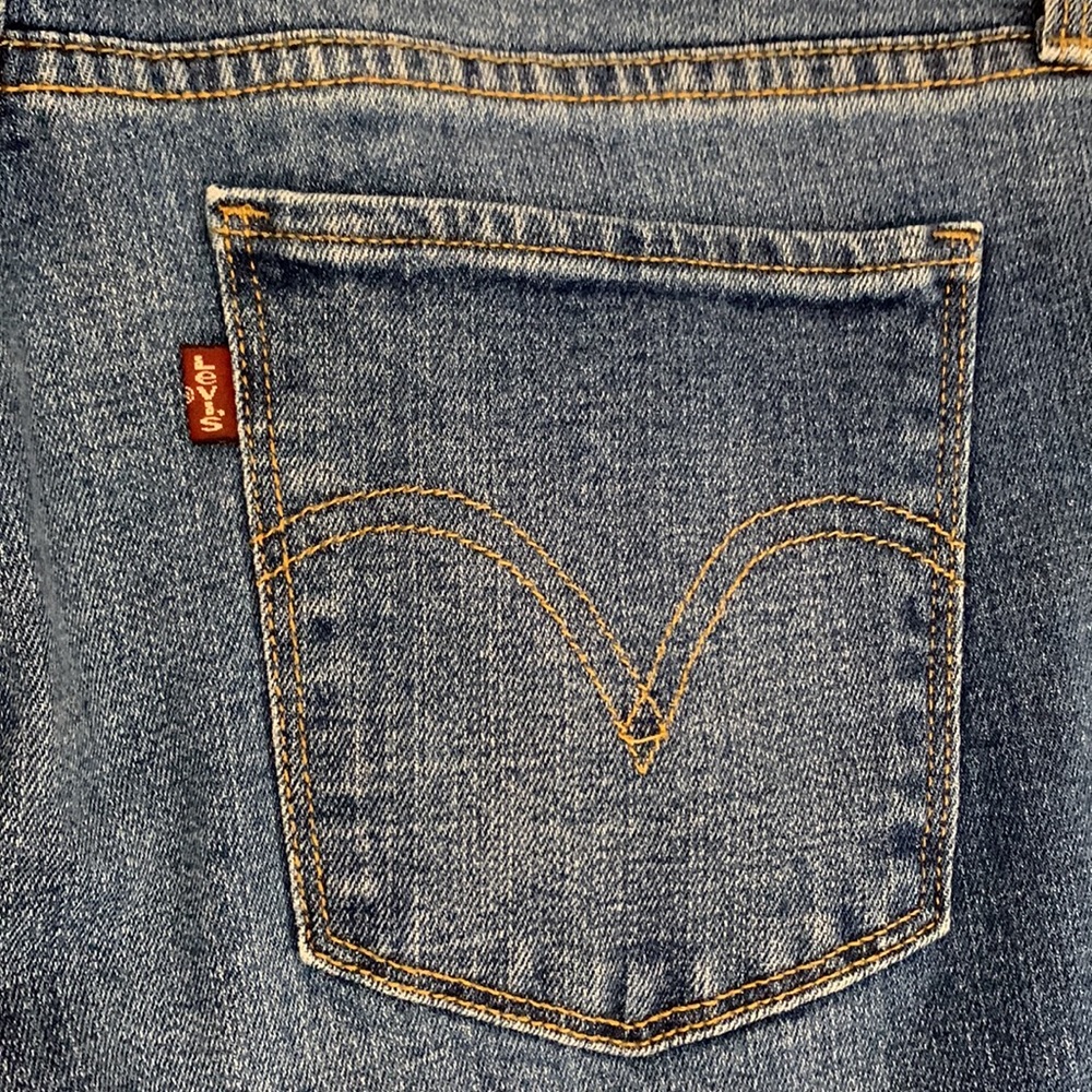 LEVI'S 515 Bootcut Jeans - Picture 6 of 16
